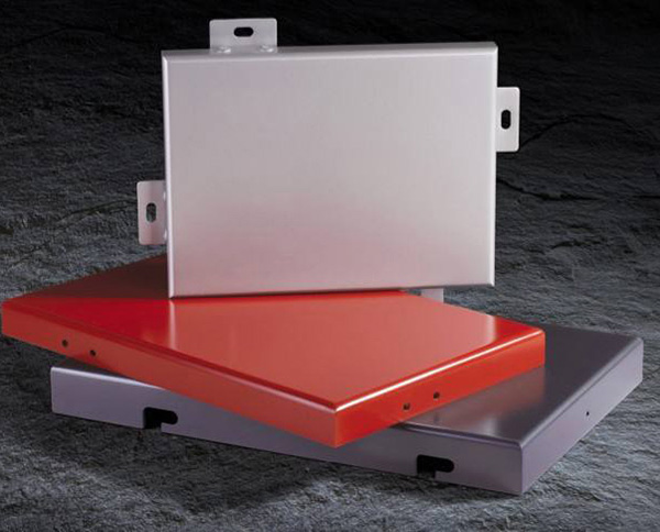 鋁單板與鋁塑板材料分析對比